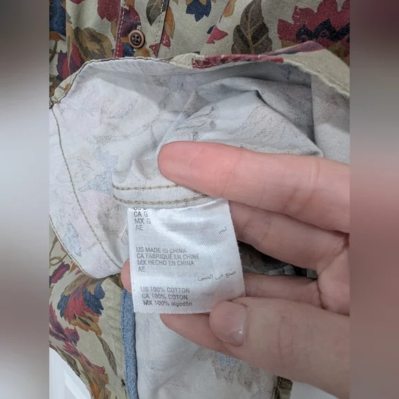 NWT Sun + Stone Rustic Khaki Floral Short Sleeves Button-Up Shirt - Picture 6 of 8